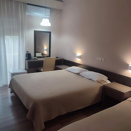 Plaza Hotel أليكسانثيربوليس المظهر الخارجي الصورة